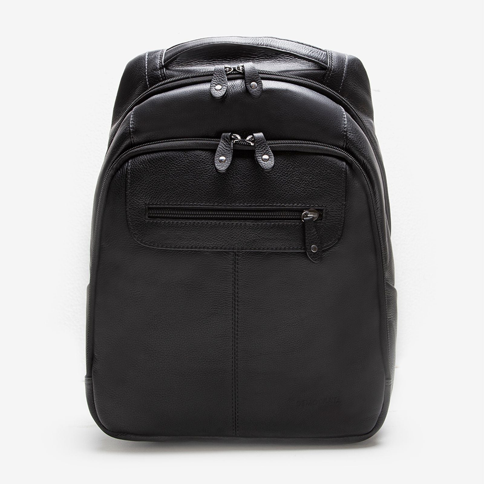 Mochila Em Couro Preto