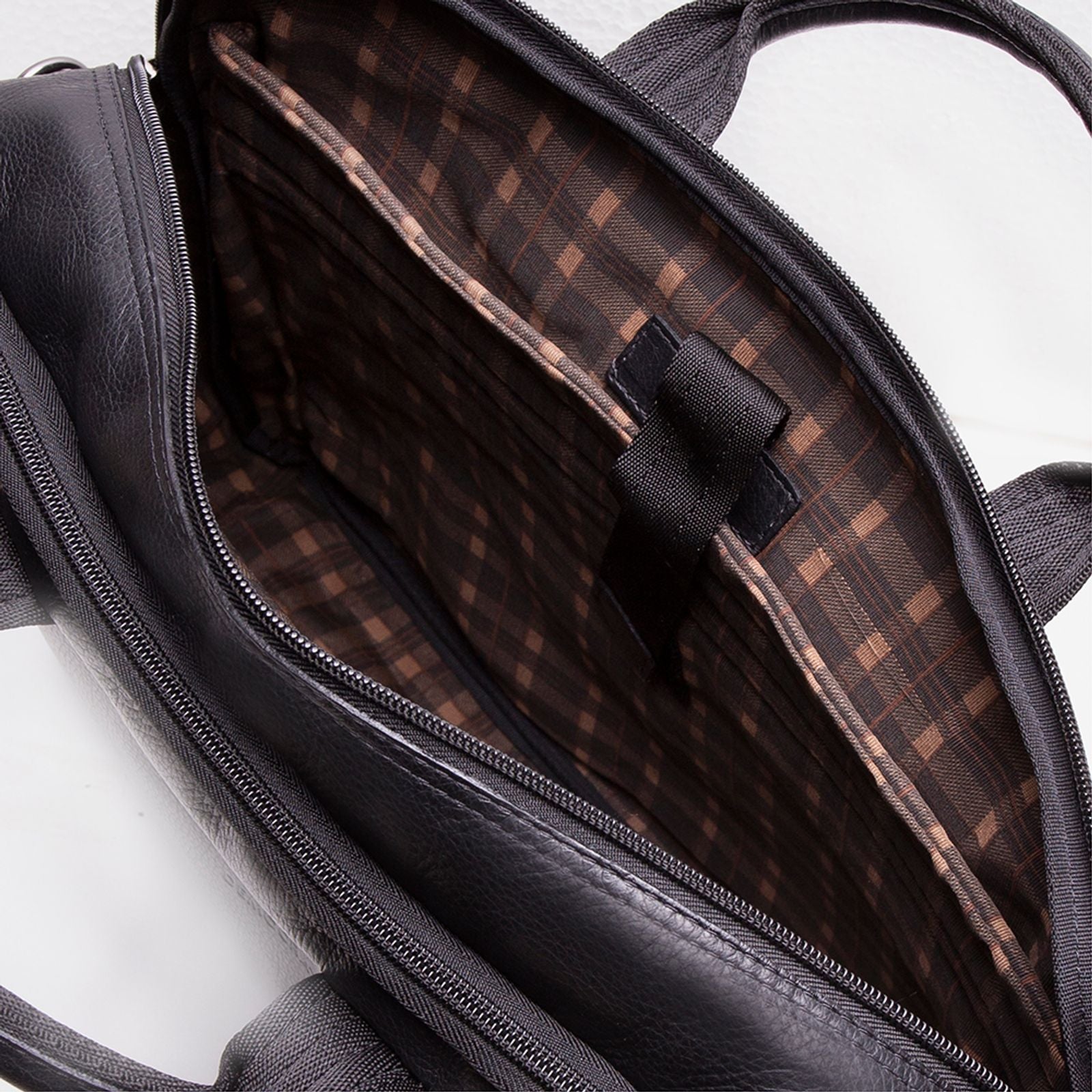 Pasta Em Couro Preto